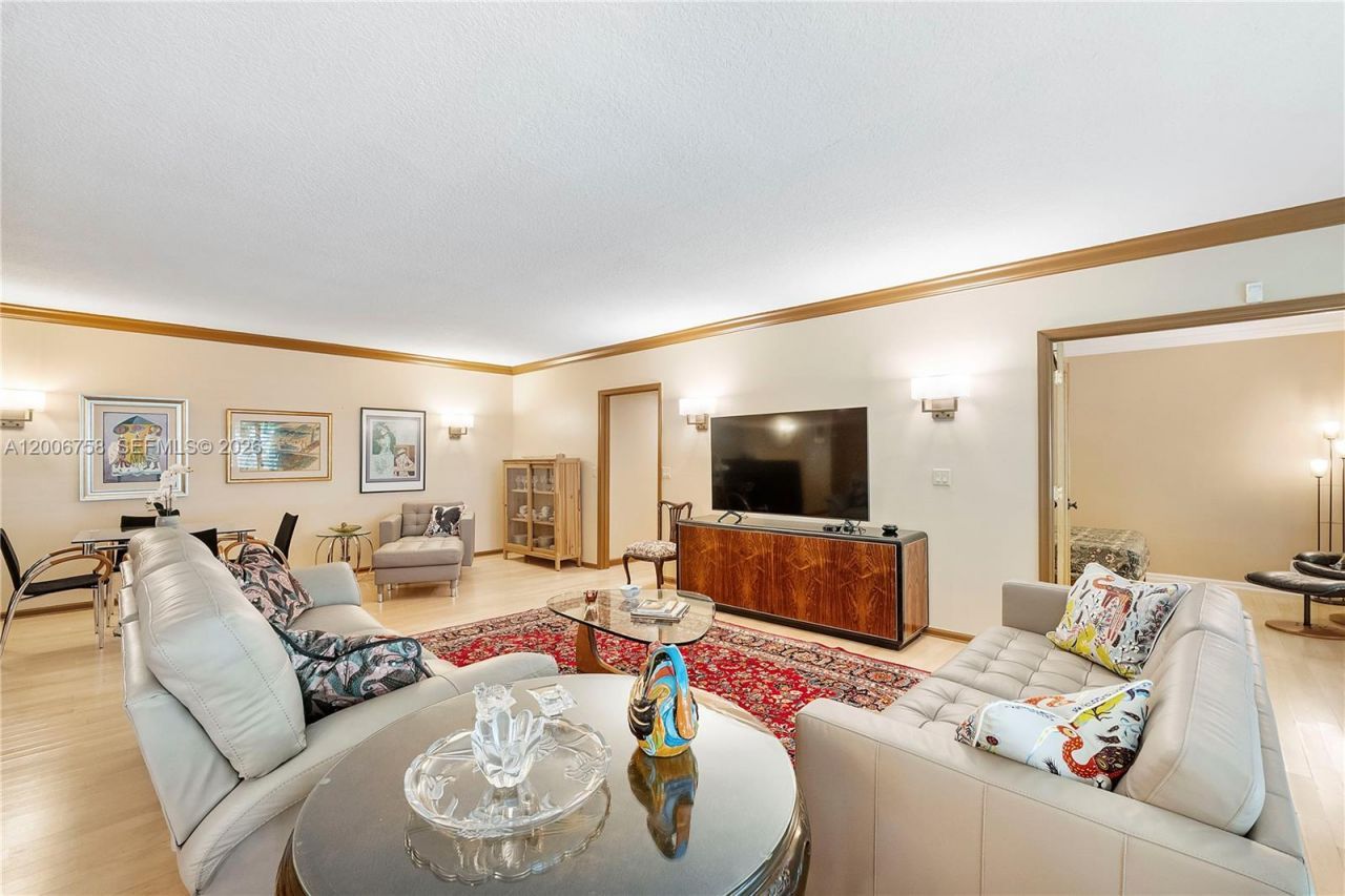 950 De Soto Rd, Unit 3C, Boca Raton, FL 33432 Photo