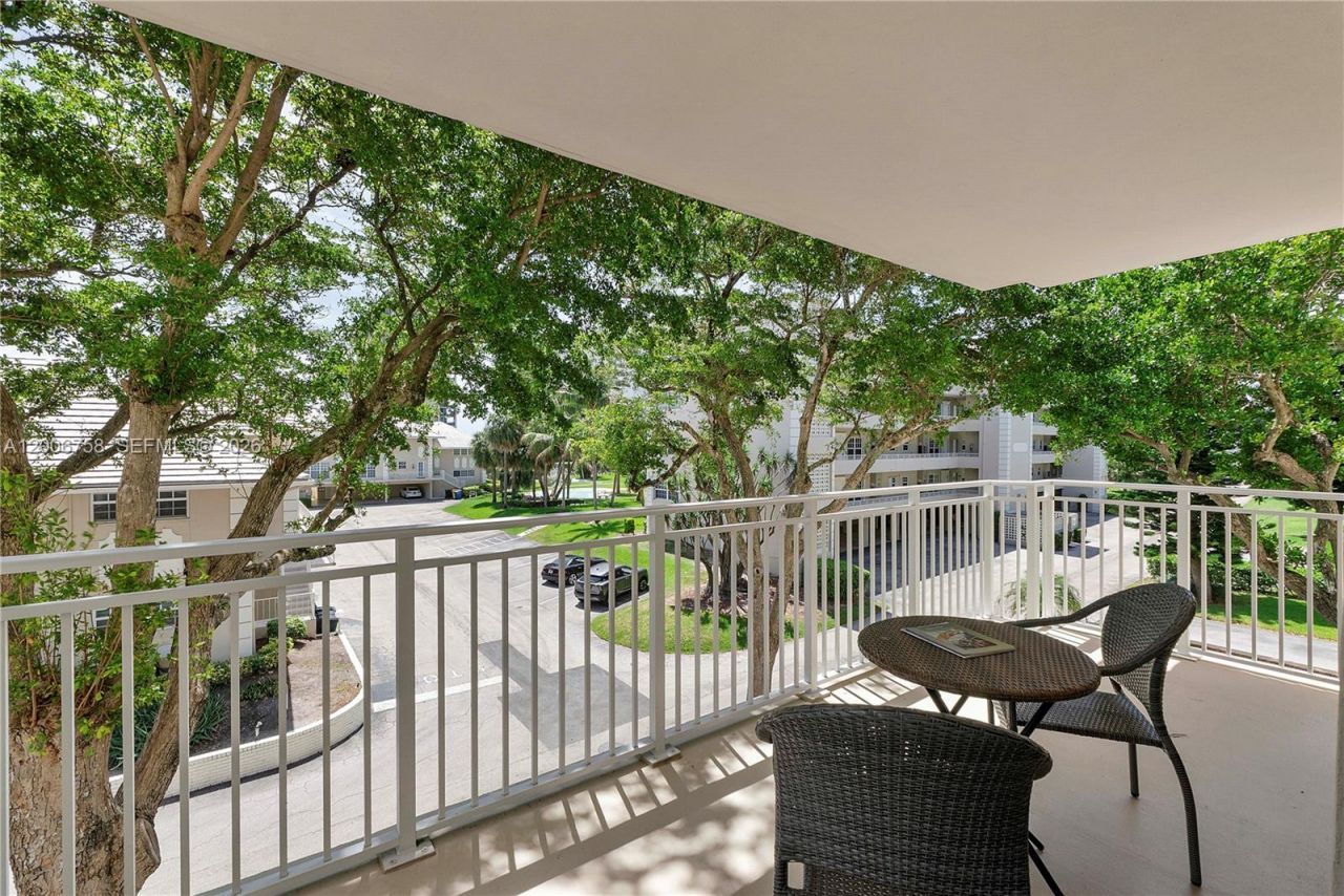 950 De Soto Rd, Unit 3C, Boca Raton, FL 33432 Photo