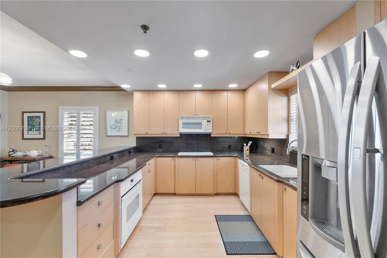 950 De Soto Rd, Unit 3C, Boca Raton, FL 33432 Photo