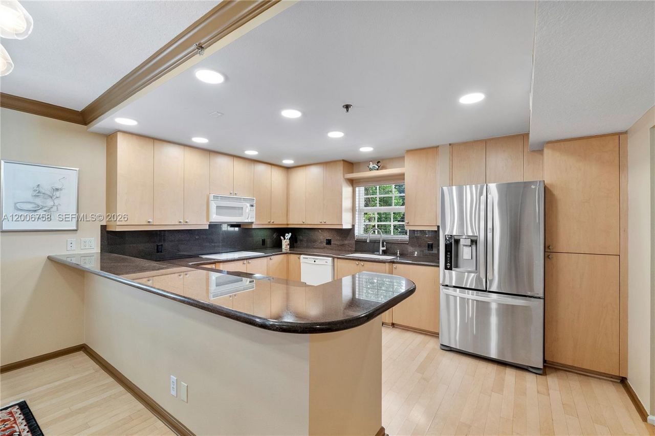 950 De Soto Rd, Unit 3C, Boca Raton, FL 33432 Photo