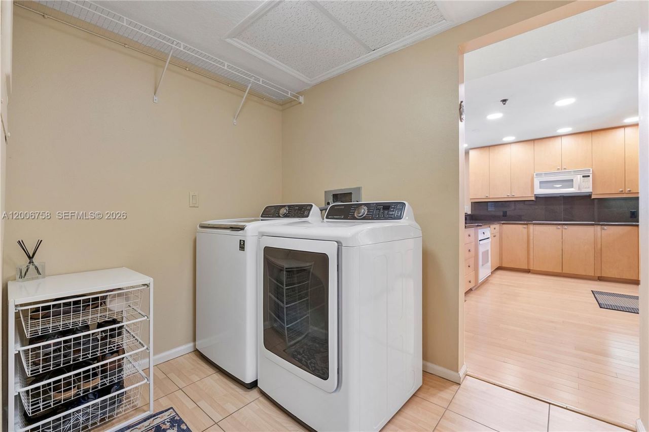 950 De Soto Rd, Unit 3C, Boca Raton, FL 33432 Photo