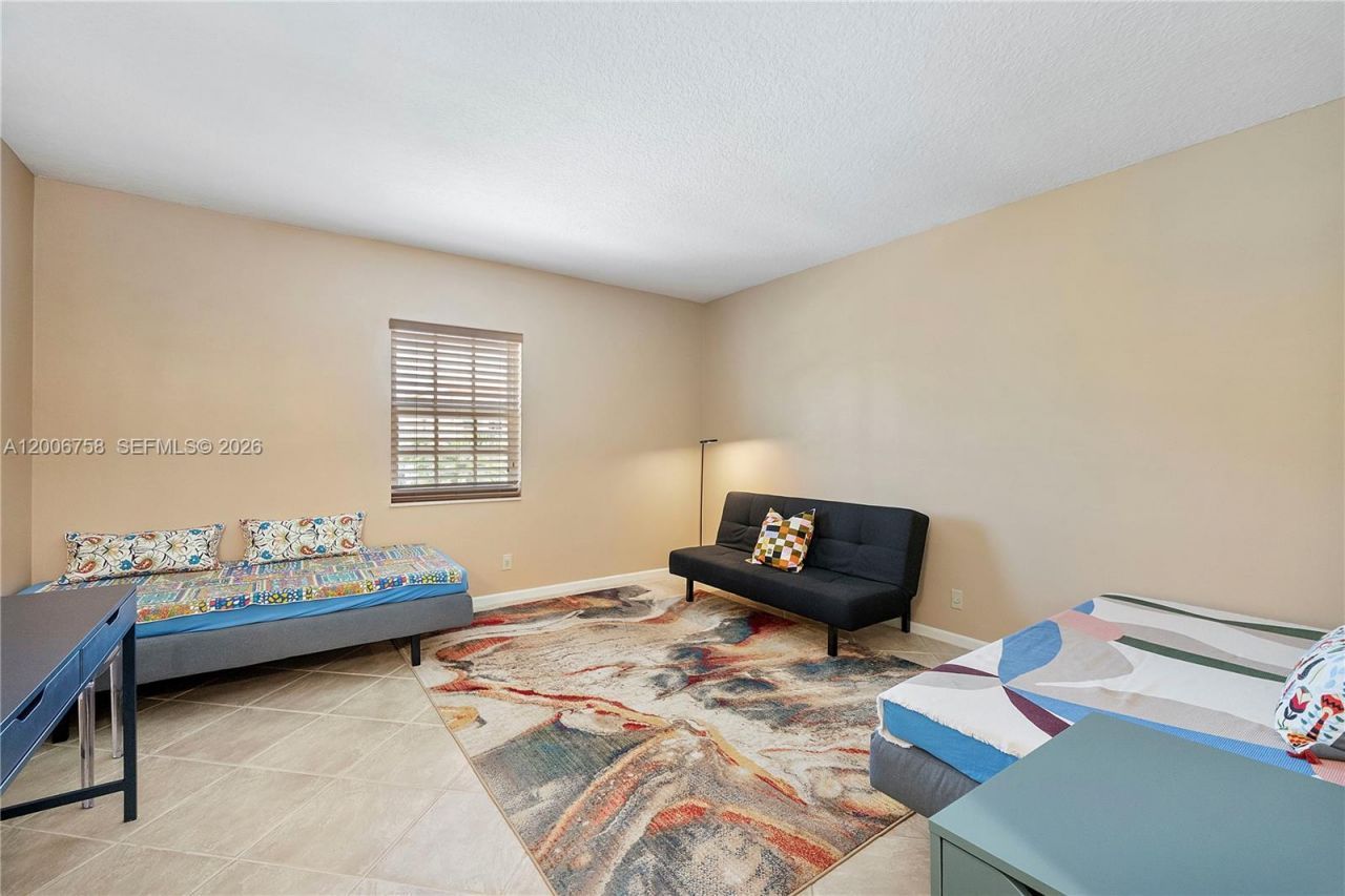 950 De Soto Rd, Unit 3C, Boca Raton, FL 33432 Photo