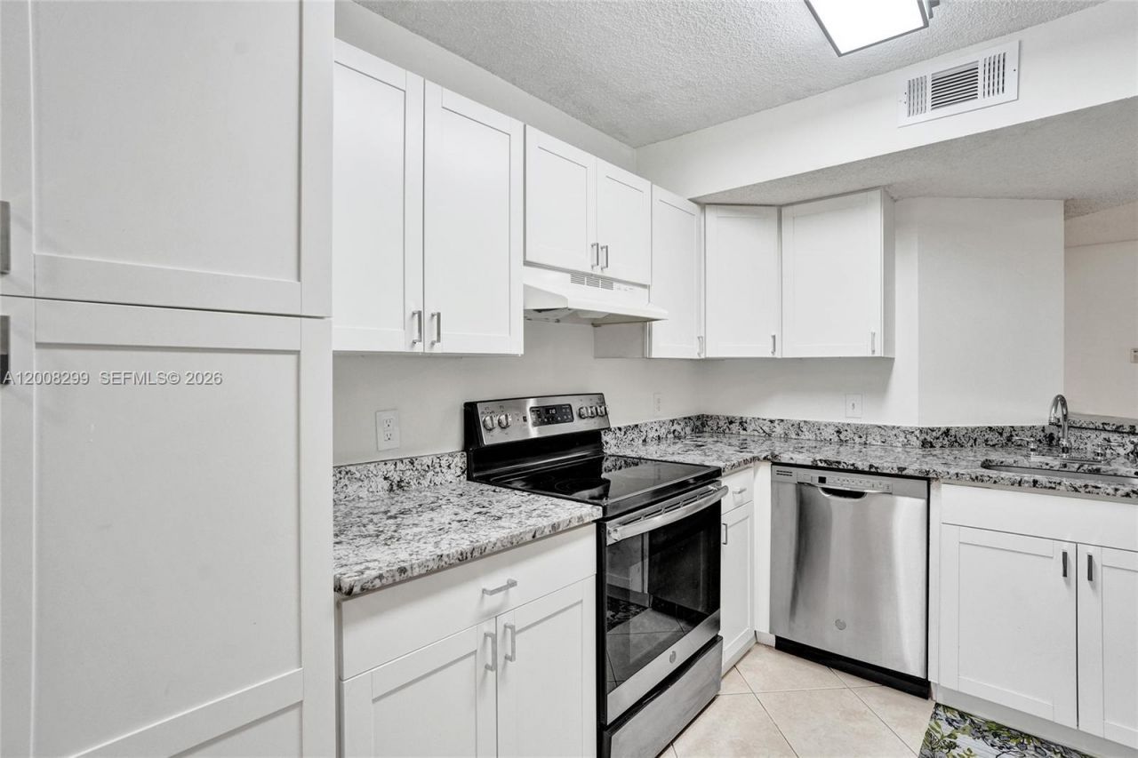 8721 Wiles Rd , Unit 101, Coral Springs, FL 33067 Photo