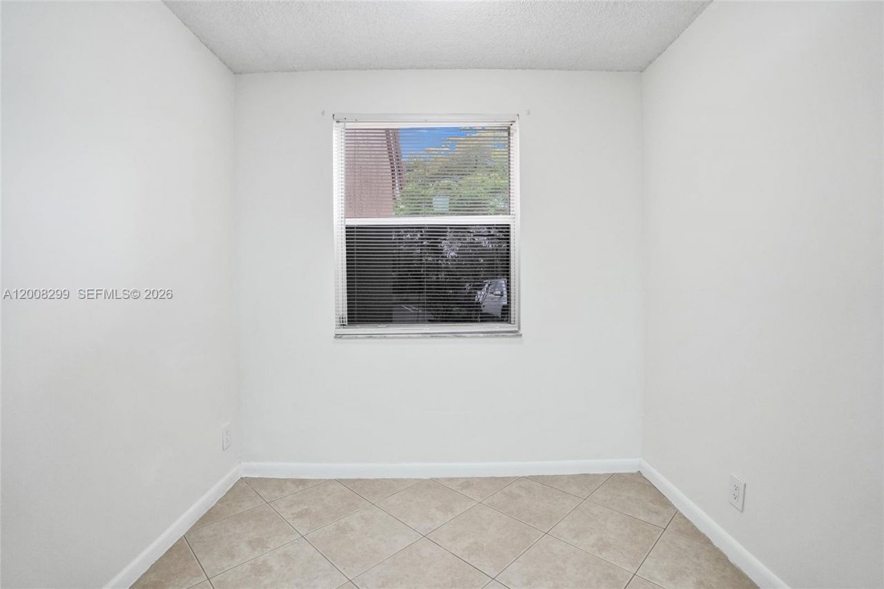8721 Wiles Rd , Unit 101, Coral Springs, FL 33067 Photo