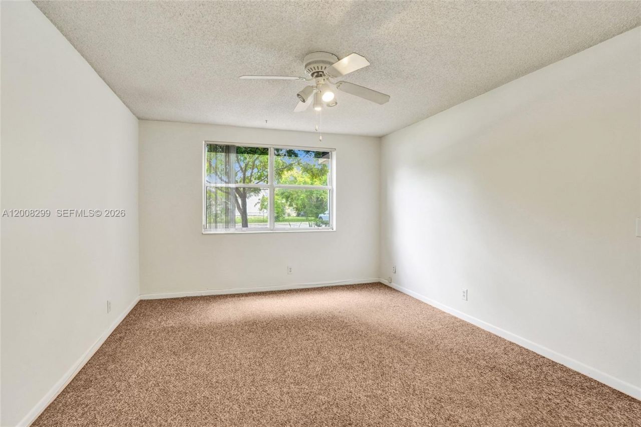 8721 Wiles Rd , Unit 101, Coral Springs, FL 33067 Photo