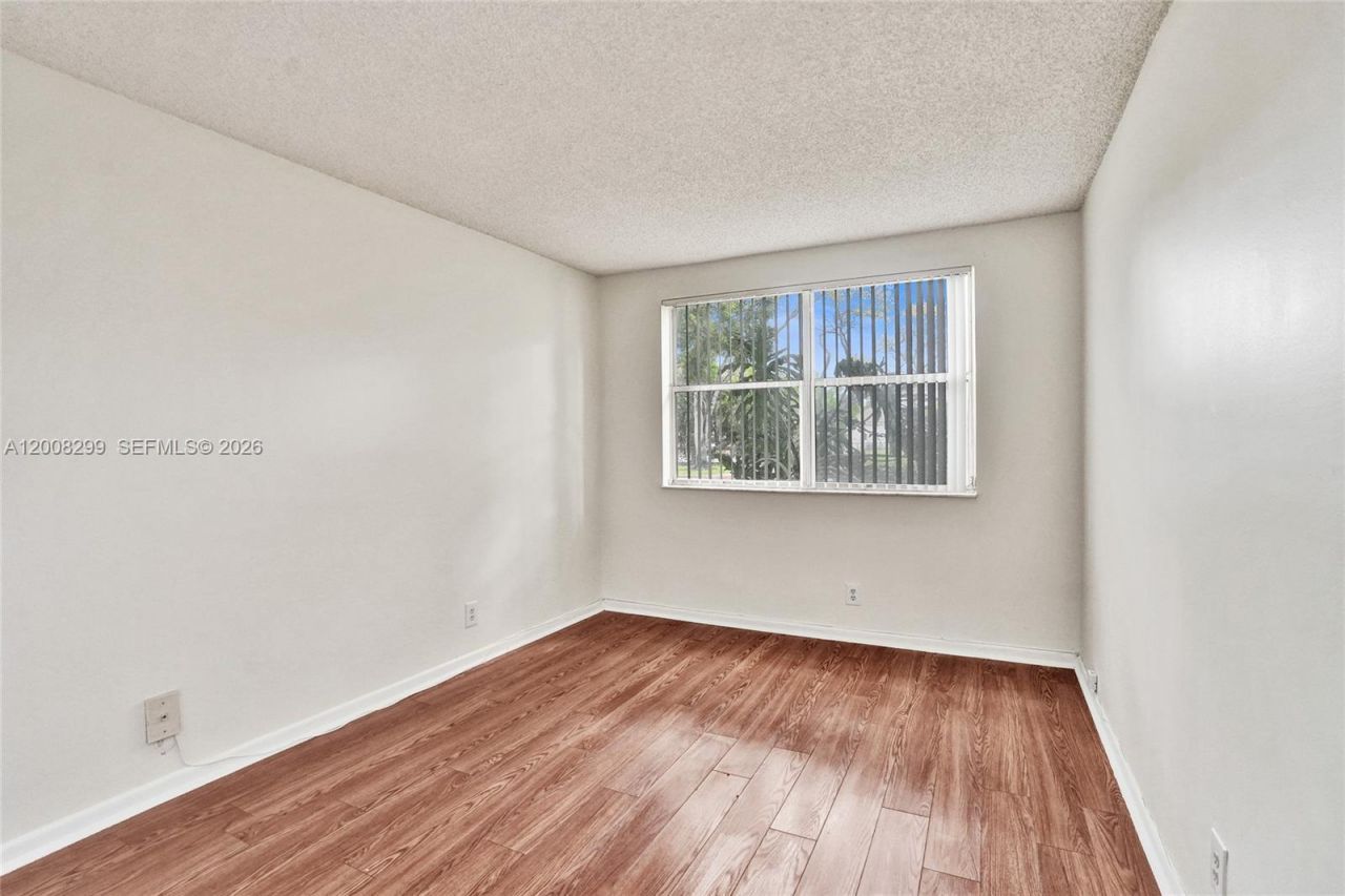 8721 Wiles Rd , Unit 101, Coral Springs, FL 33067 Photo