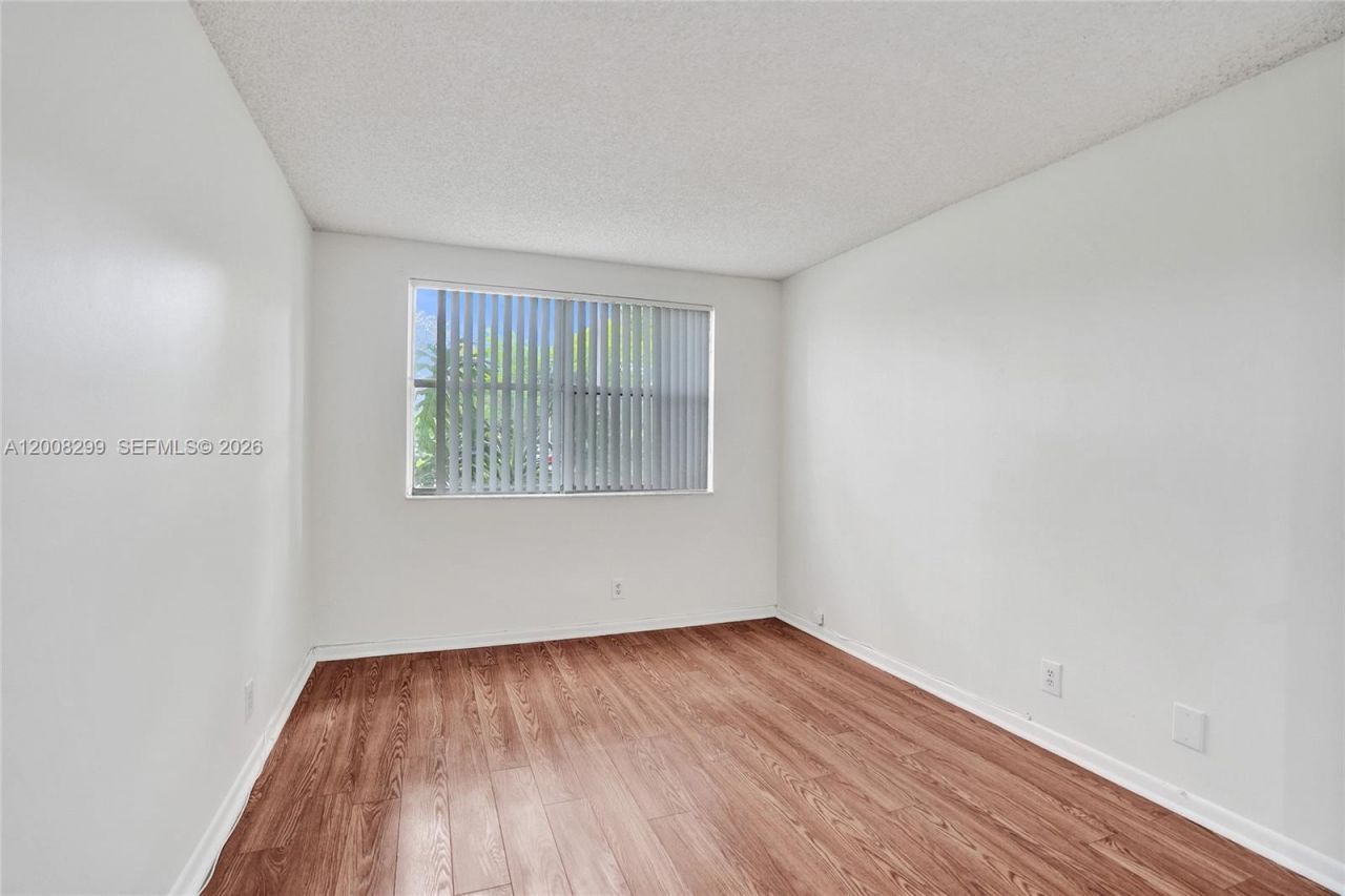 8721 Wiles Rd , Unit 101, Coral Springs, FL 33067 Photo