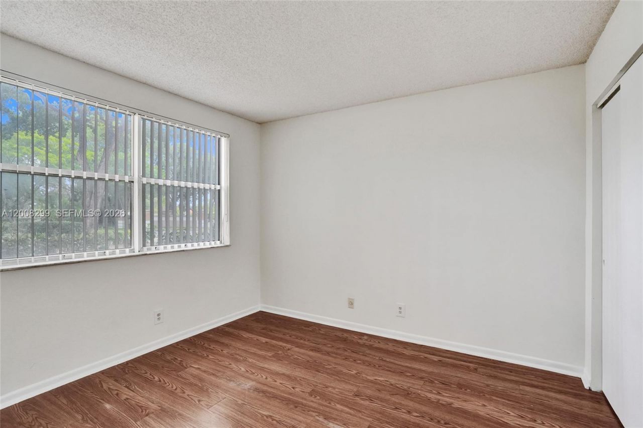 8721 Wiles Rd , Unit 101, Coral Springs, FL 33067 Photo