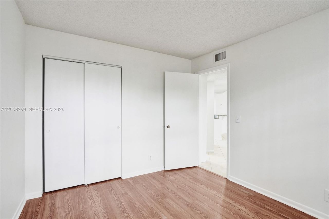 8721 Wiles Rd , Unit 101, Coral Springs, FL 33067 Photo