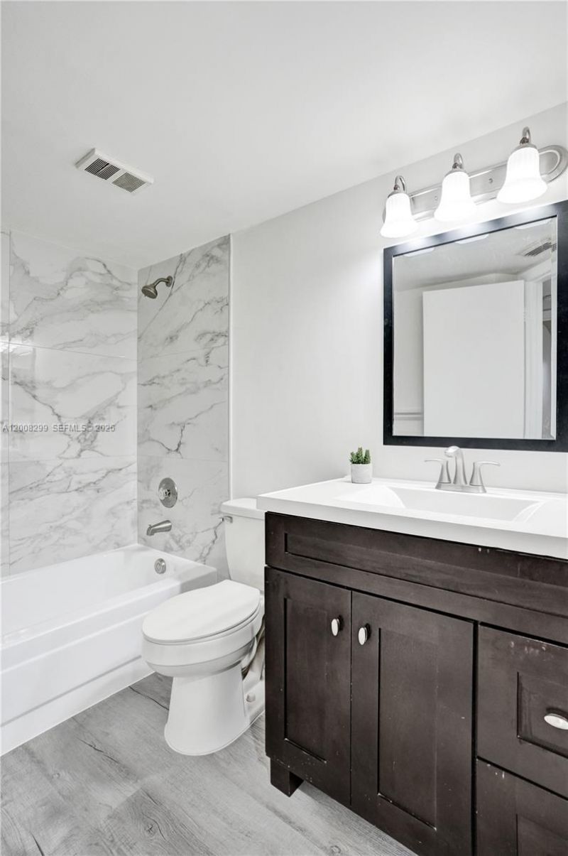 8721 Wiles Rd , Unit 101, Coral Springs, FL 33067 Photo