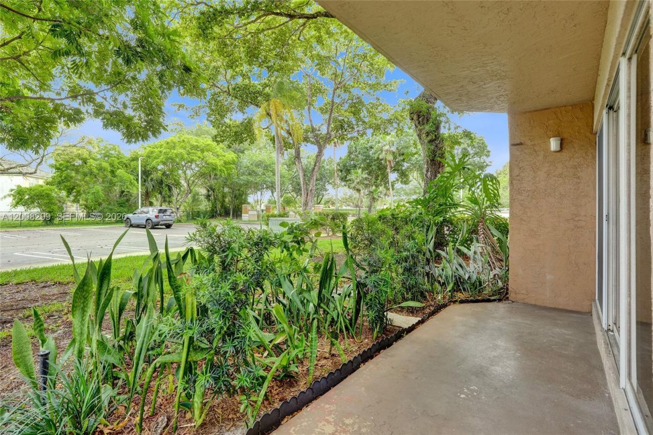 8721 Wiles Rd , Unit 101, Coral Springs, FL 33067 Photo