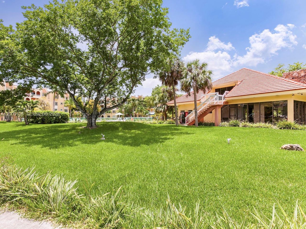8101 Camino Real, Unit C401, Miami, FL 33143 Photo
