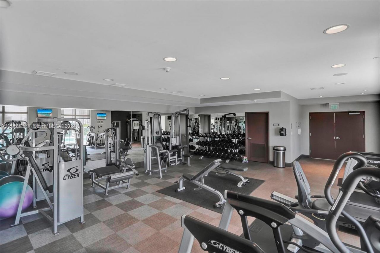 2525 SW 3rd Ave , Unit 1402, Miami, FL 33129 Photo