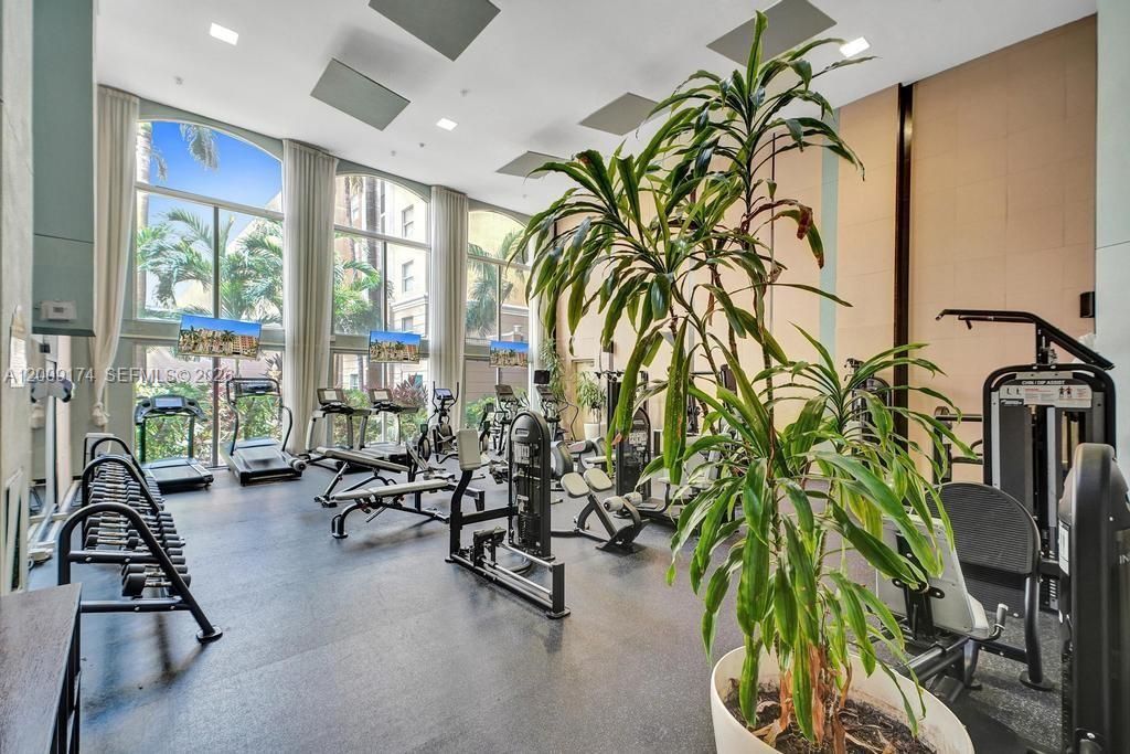 17100 N Bay Rd , Unit 1511, Sunny Isles Beach, FL 33160 Photo
