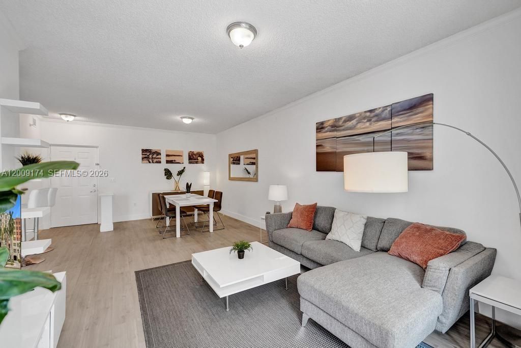17100 N Bay Rd , Unit 1511, Sunny Isles Beach, FL 33160 Photo