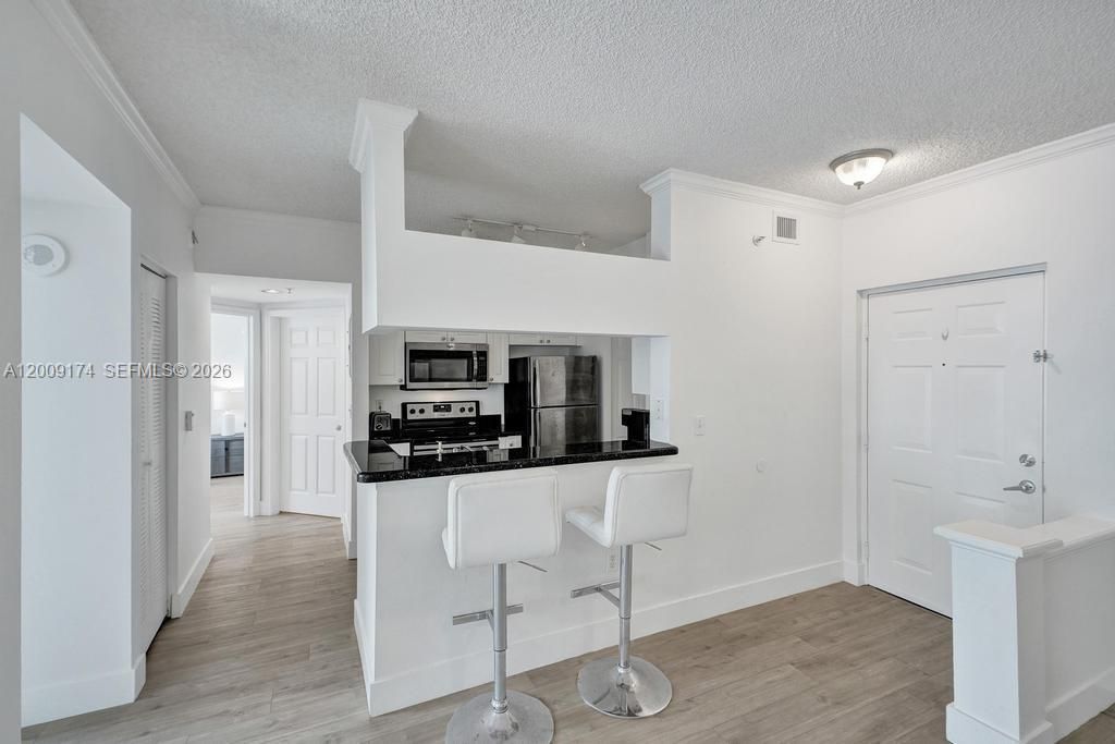 17100 N Bay Rd , Unit 1511, Sunny Isles Beach, FL 33160 Photo