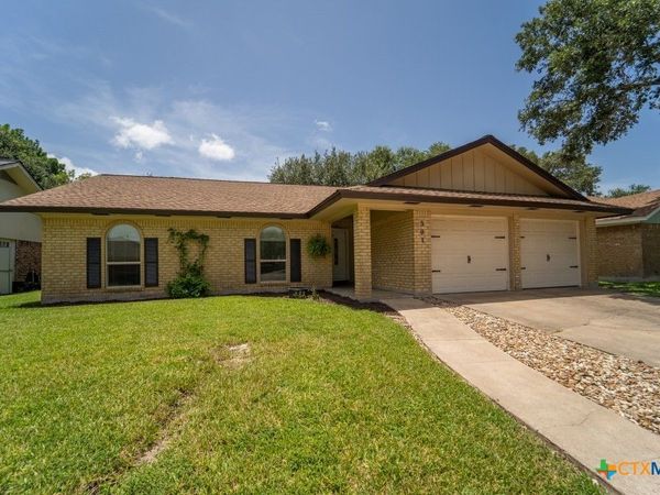 301 Antietam Drive , Victoria, TX 77904