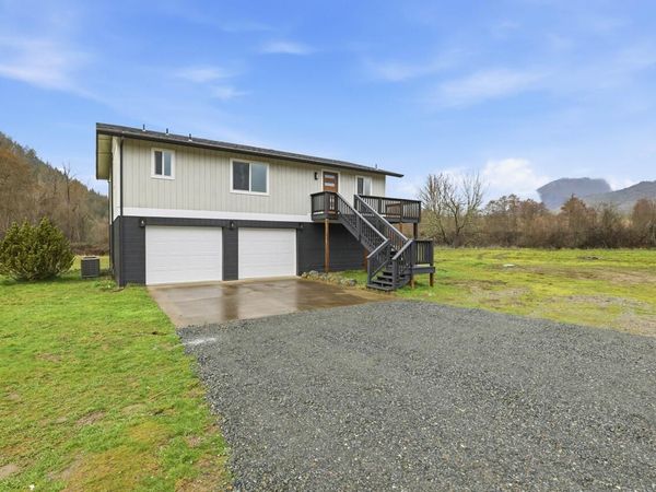 8835 Williams Highway, Grants Pass, OR 97527
