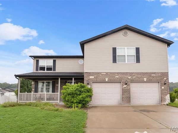 806 Erika Leigh Court , Caseyville, IL 62232