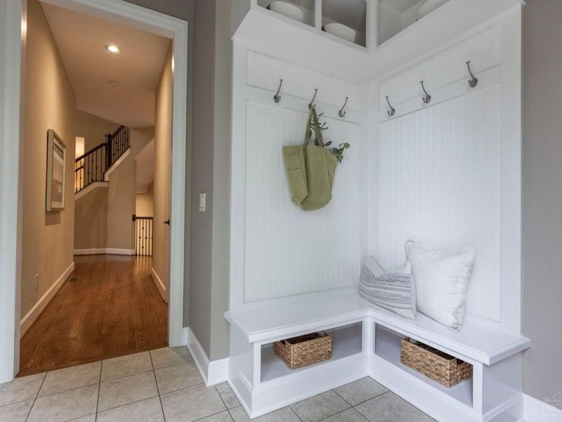 7953 Huntersknoll Court, Montgomery, OH 45242 Photo 15