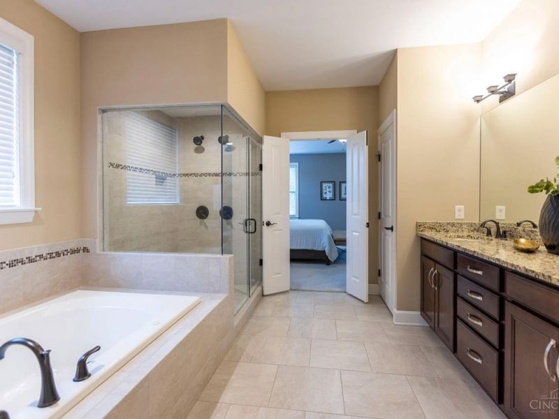 7953 Huntersknoll Court, Montgomery, OH 45242 Photo 22