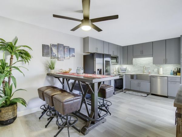 912 9th Court, Palm Beach Gardens, FL 33410