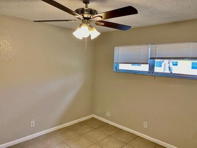 200 Croton Avenue, Unit 208, Lantana, FL 33462 Photo