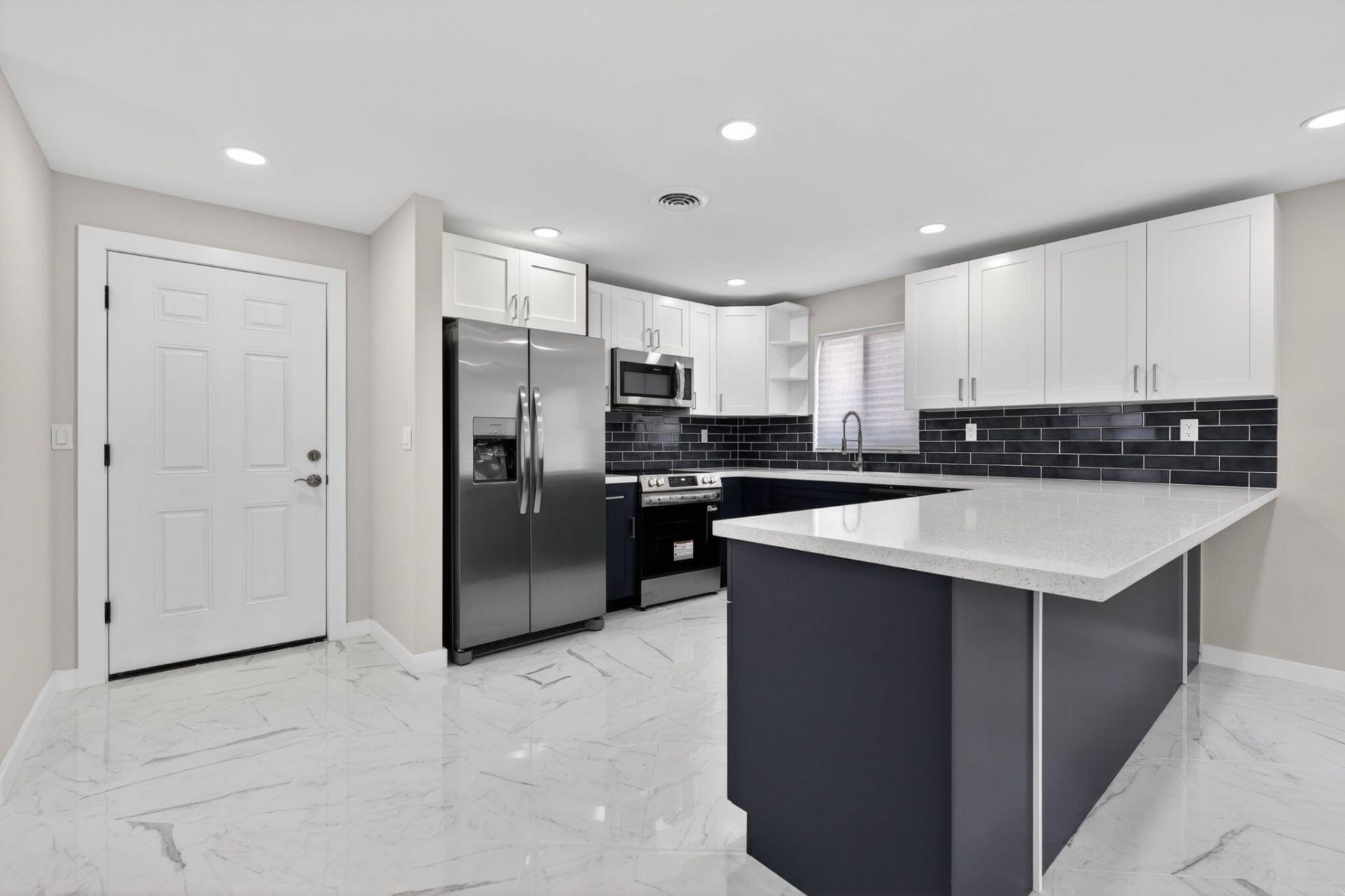 9361 SE Duncan Street, Hobe Sound, FL 33455 Photo