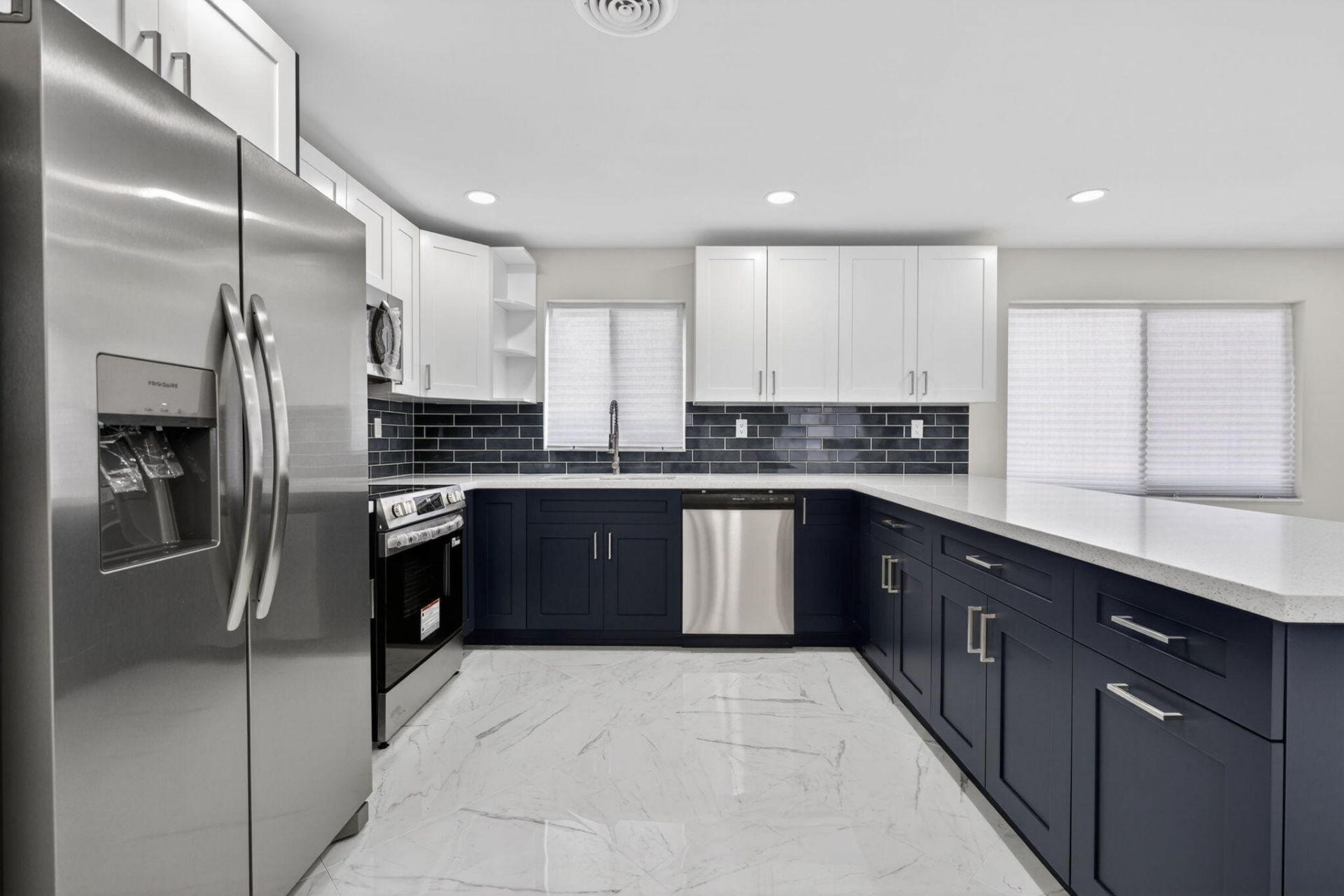 9361 SE Duncan Street, Hobe Sound, FL 33455 Photo