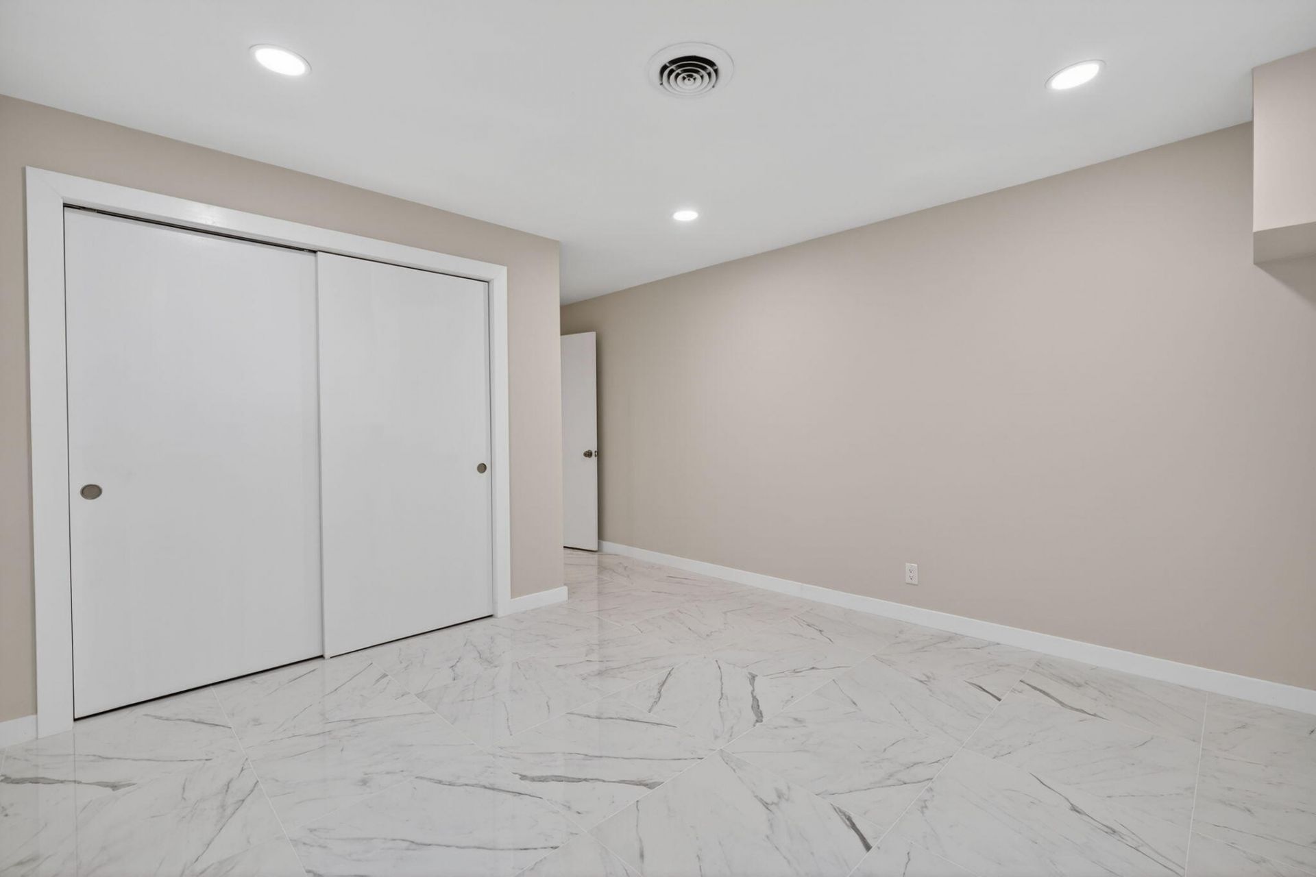 9361 SE Duncan Street, Hobe Sound, FL 33455 Photo