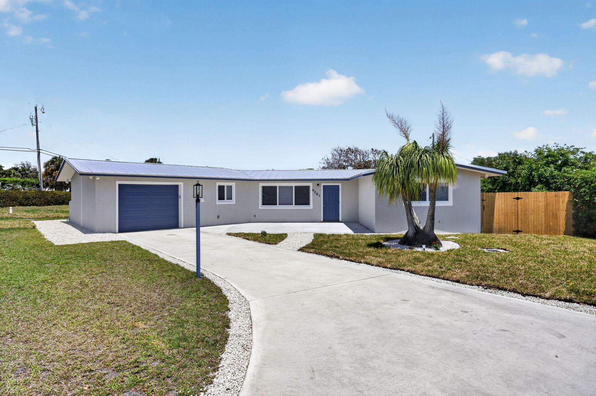 9361 SE Duncan Street, Hobe Sound, FL 33455 Photo