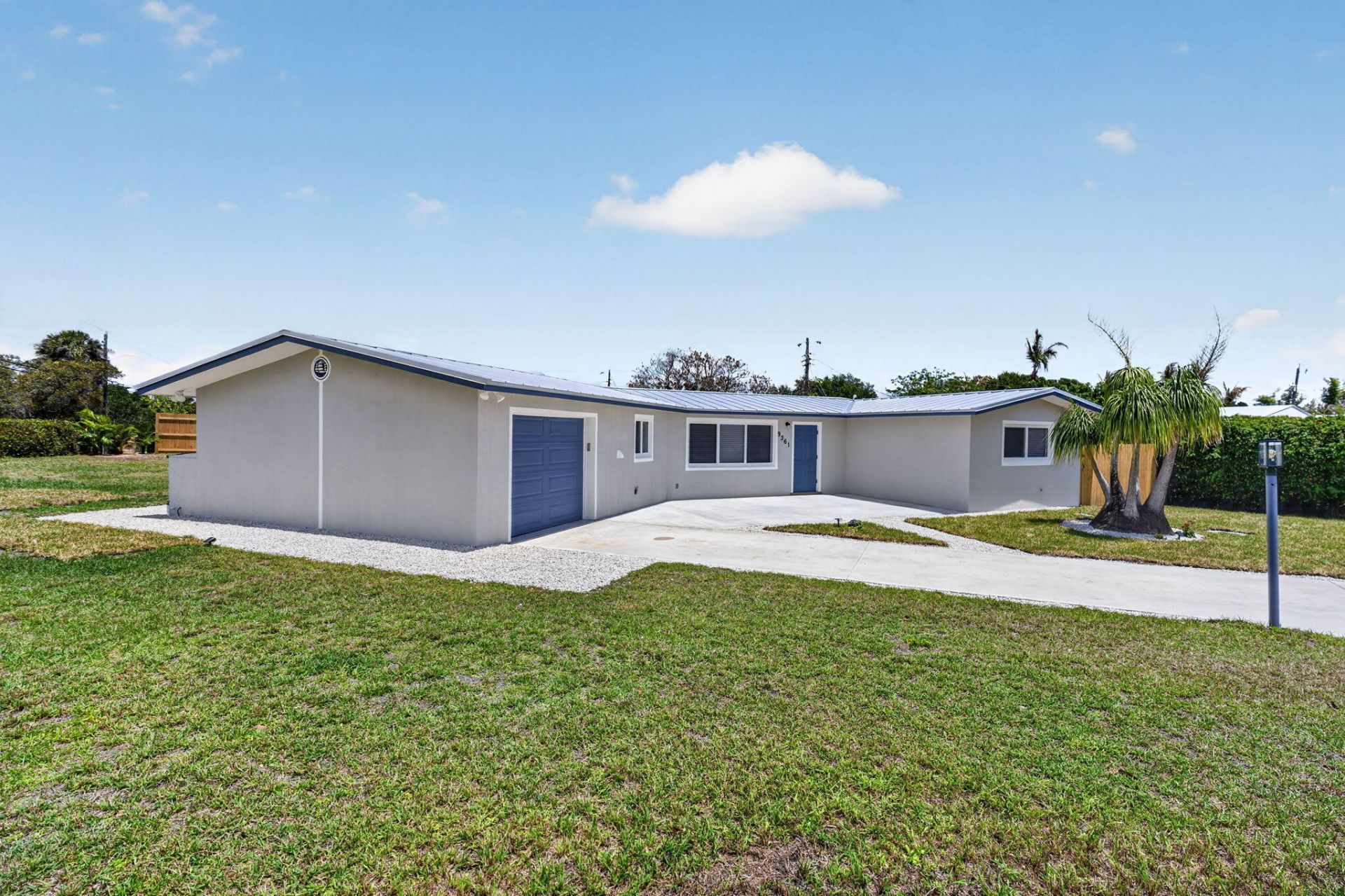 9361 SE Duncan Street, Hobe Sound, FL 33455 Photo