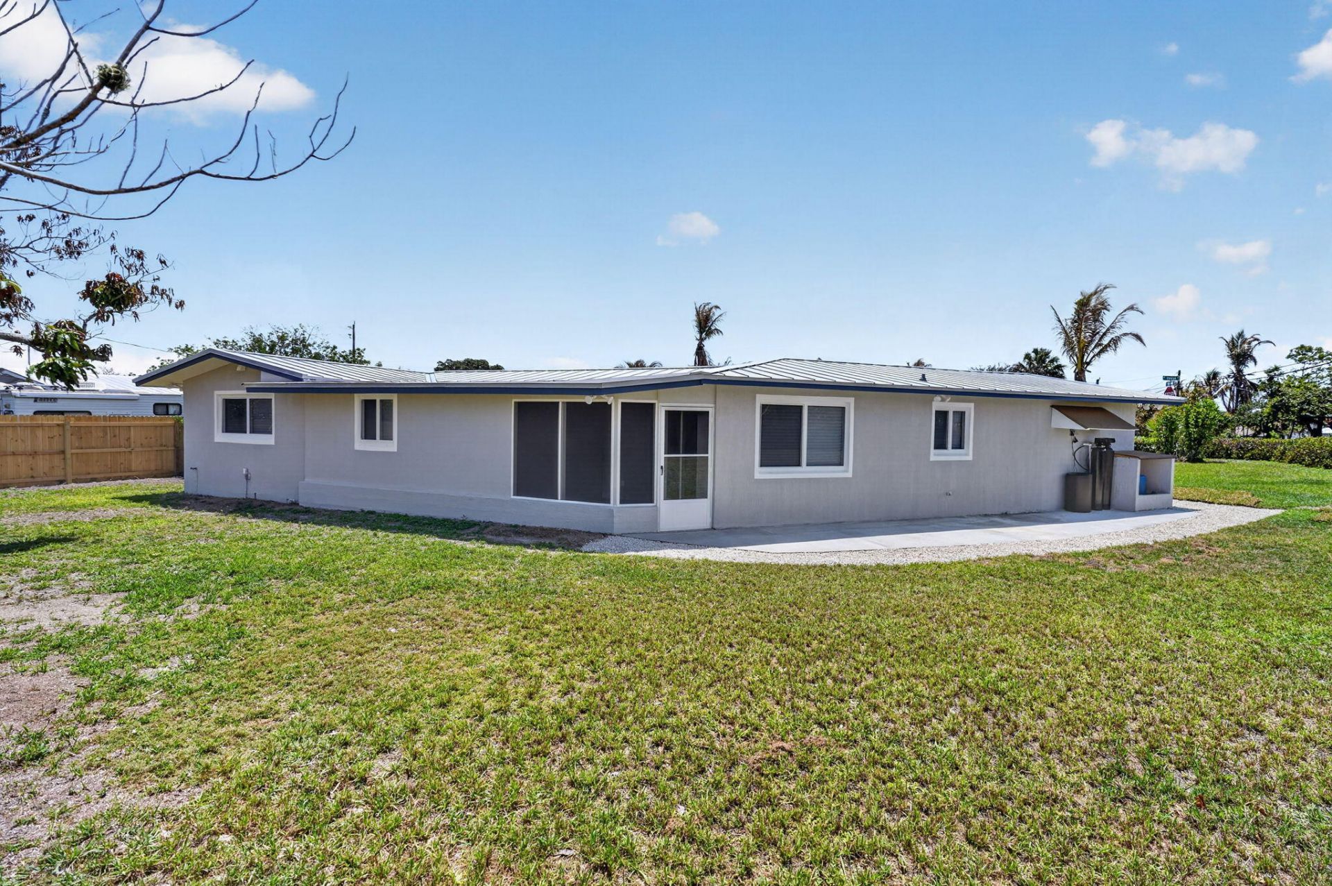 9361 SE Duncan Street, Hobe Sound, FL 33455 Photo