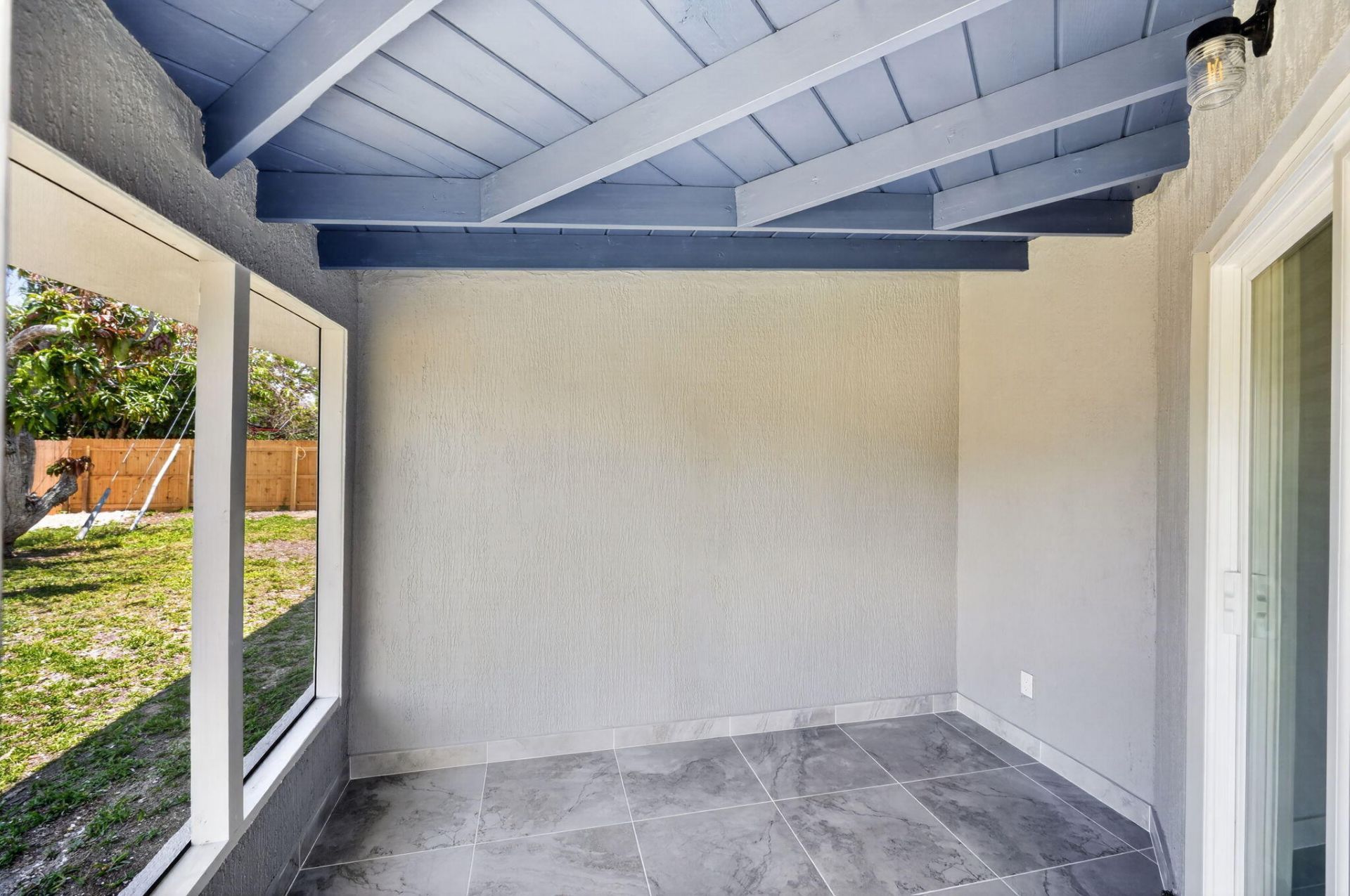 9361 SE Duncan Street, Hobe Sound, FL 33455 Photo