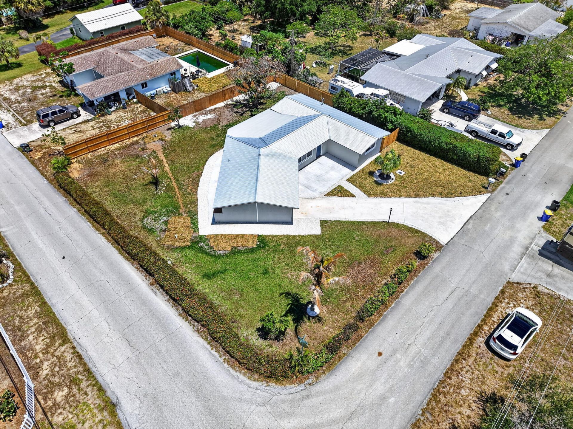 9361 SE Duncan Street, Hobe Sound, FL 33455 Photo