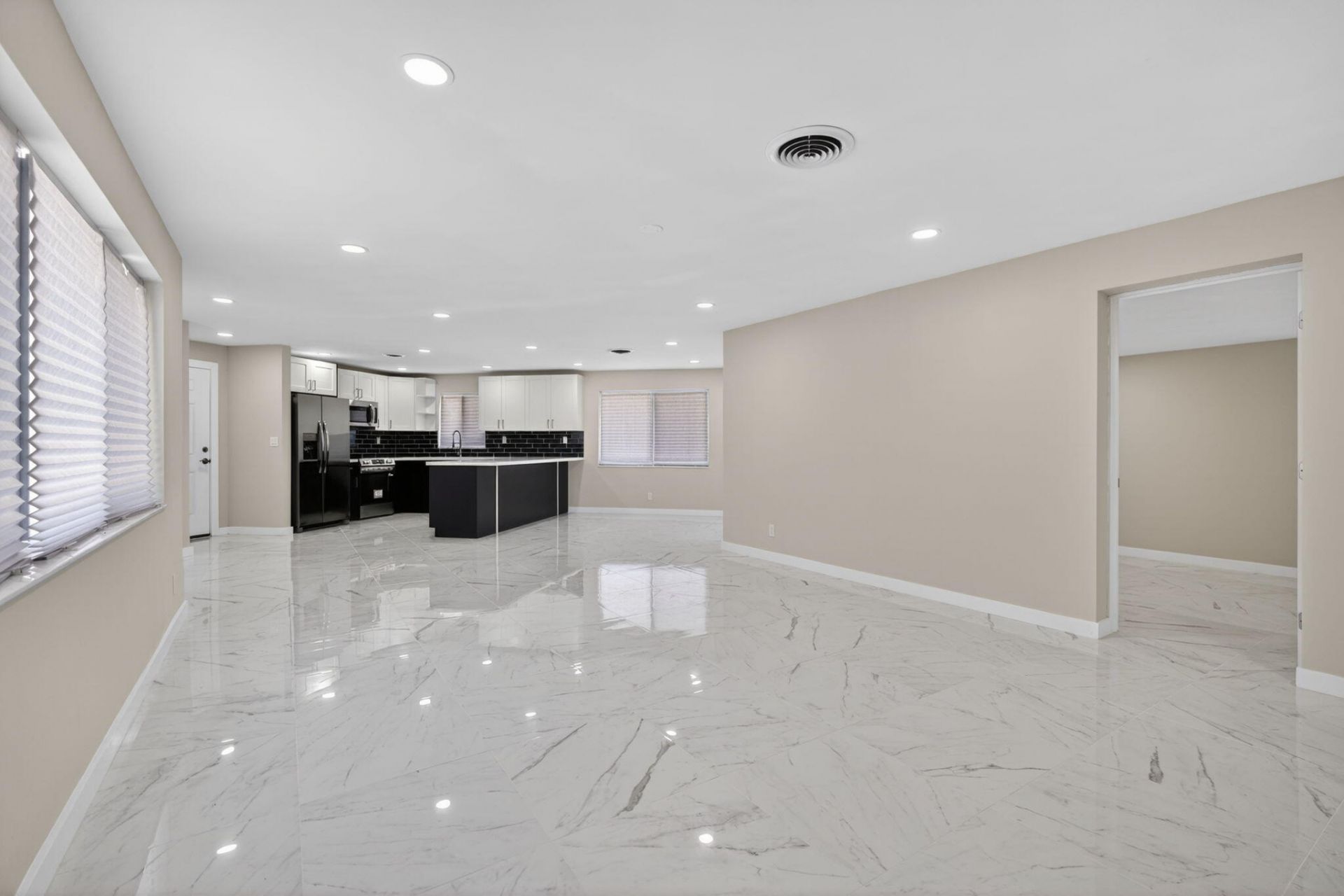 9361 SE Duncan Street, Hobe Sound, FL 33455 Photo