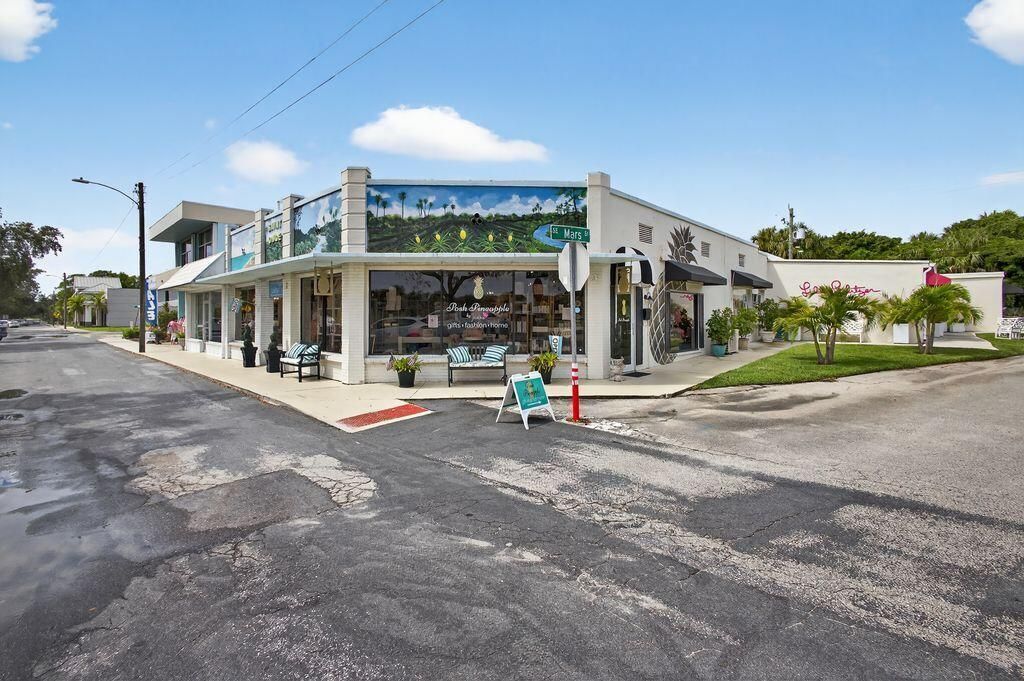 9361 SE Duncan Street, Hobe Sound, FL 33455 Photo