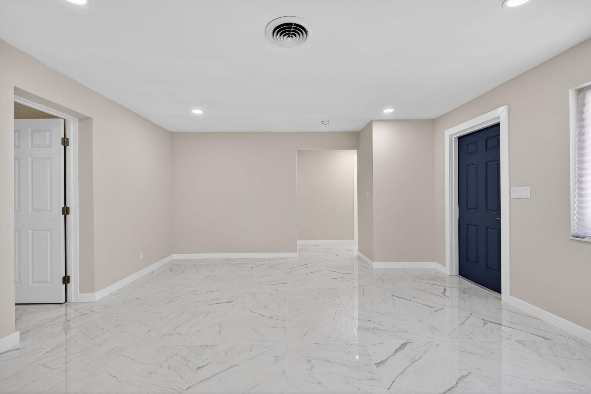 9361 SE Duncan Street, Hobe Sound, FL 33455 Photo