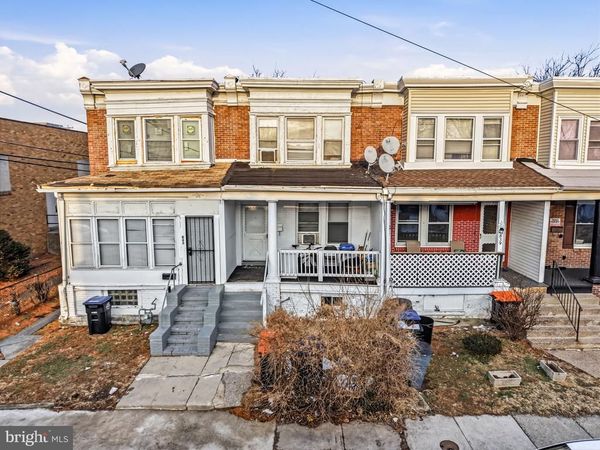 841 ELSINORE PLACE , CHESTER, PA 19013