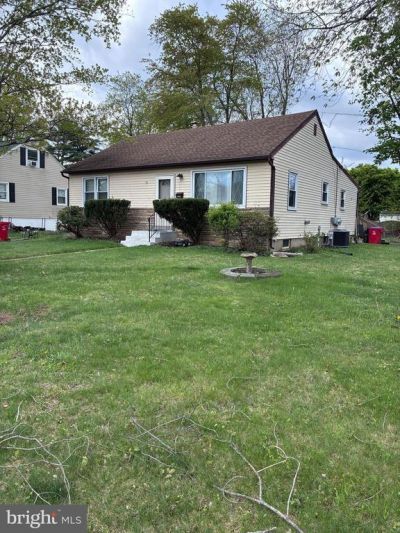 400 Maple Street , Warminster, PA 18974 Main Photo