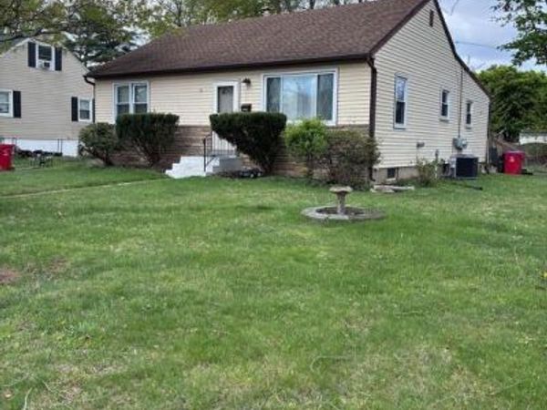 400 MAPLE STREET , WARMINSTER, PA 18974