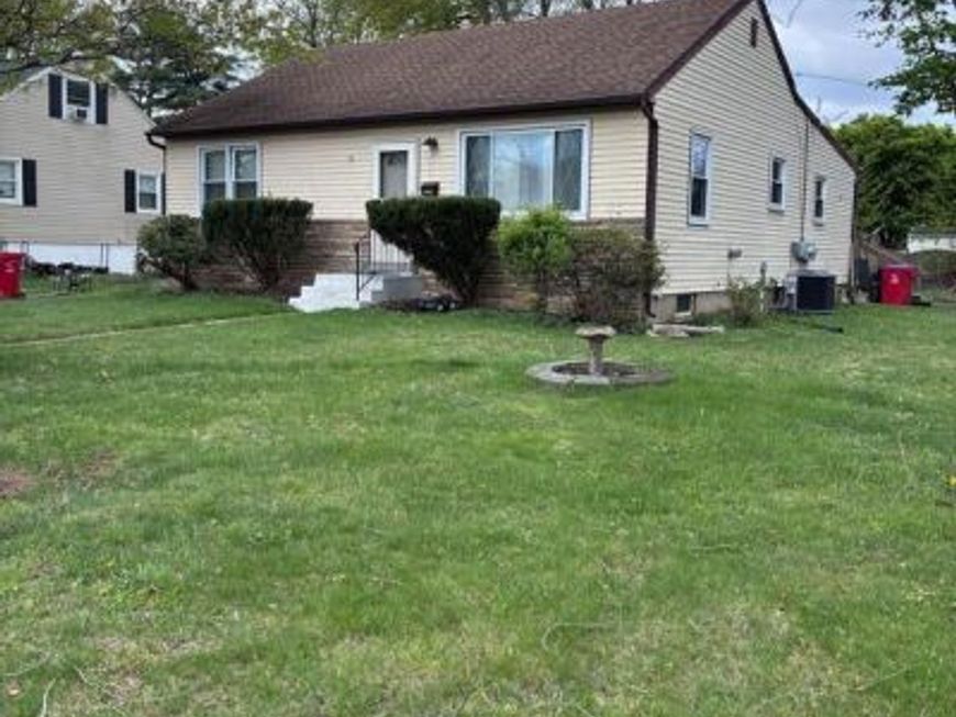 400 Maple Street , Warminster, PA 18974 Main Photo