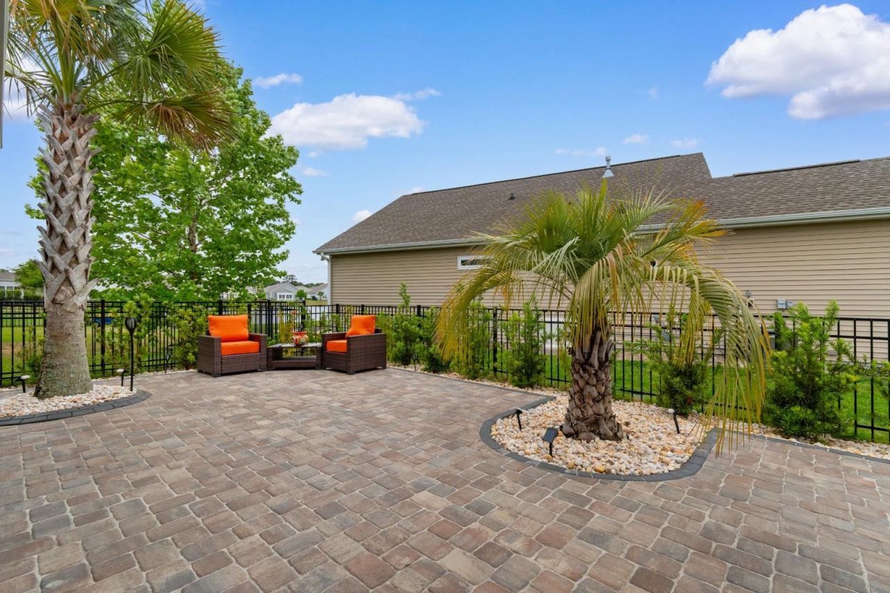 941 Witherbee Way Photo 29