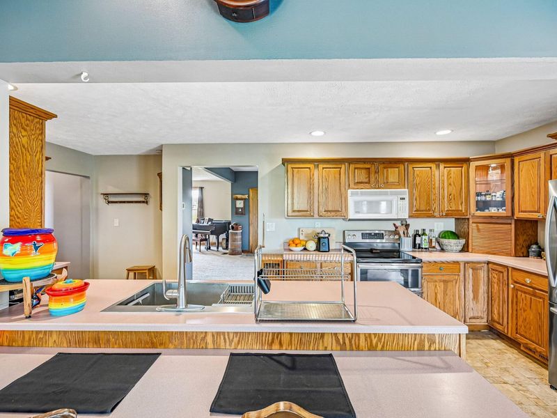 3118 N County Road 5, Bellefontaine, OH 43311 Photo 12
