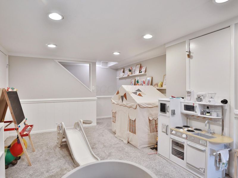 3463 En-Joie Drive, Columbus, OH 43228 Photo 35