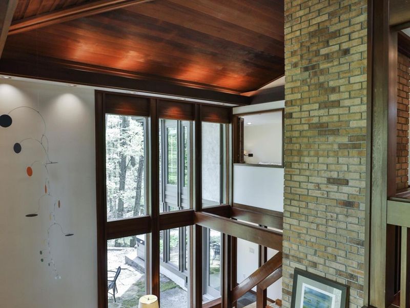 815 Lookout Point Drive, Columbus, OH 43235 Photo 17