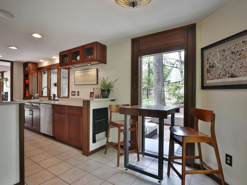 815 Lookout Point Drive, Columbus, OH 43235 Photo 32