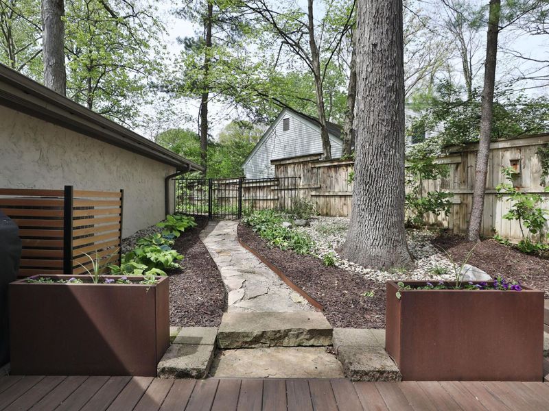 815 Lookout Point Drive, Columbus, OH 43235 Photo 39