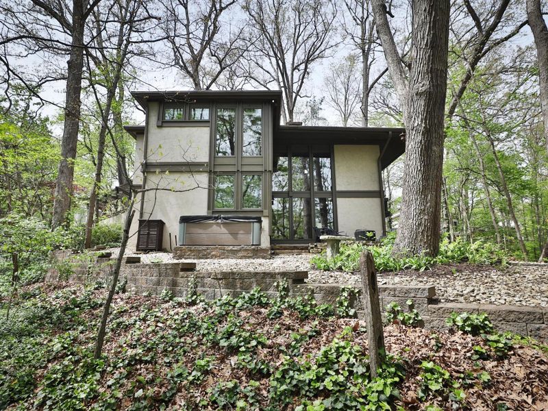 815 Lookout Point Drive, Columbus, OH 43235 Photo 4