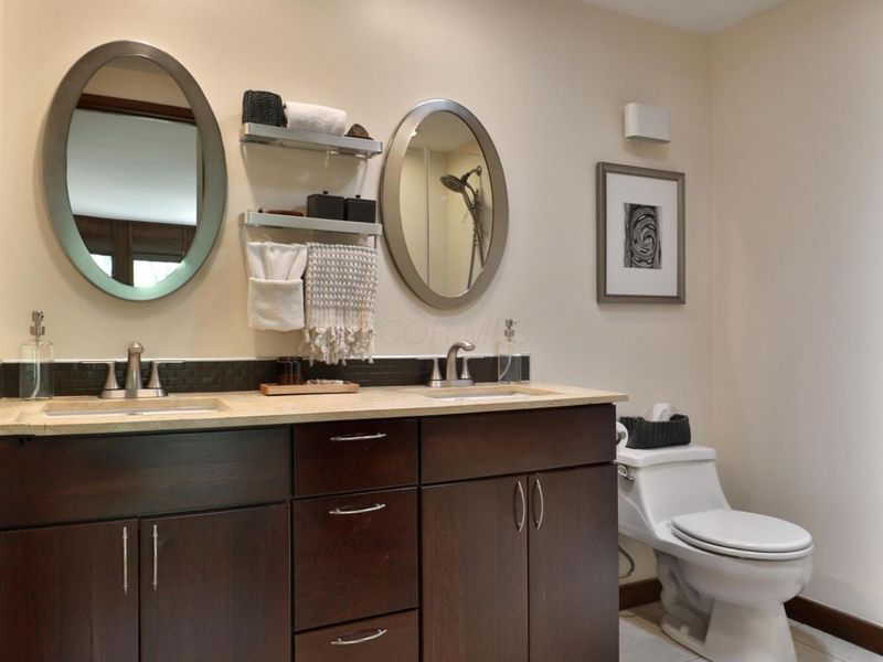 815 Lookout Point Drive, Columbus, OH 43235 Photo 52